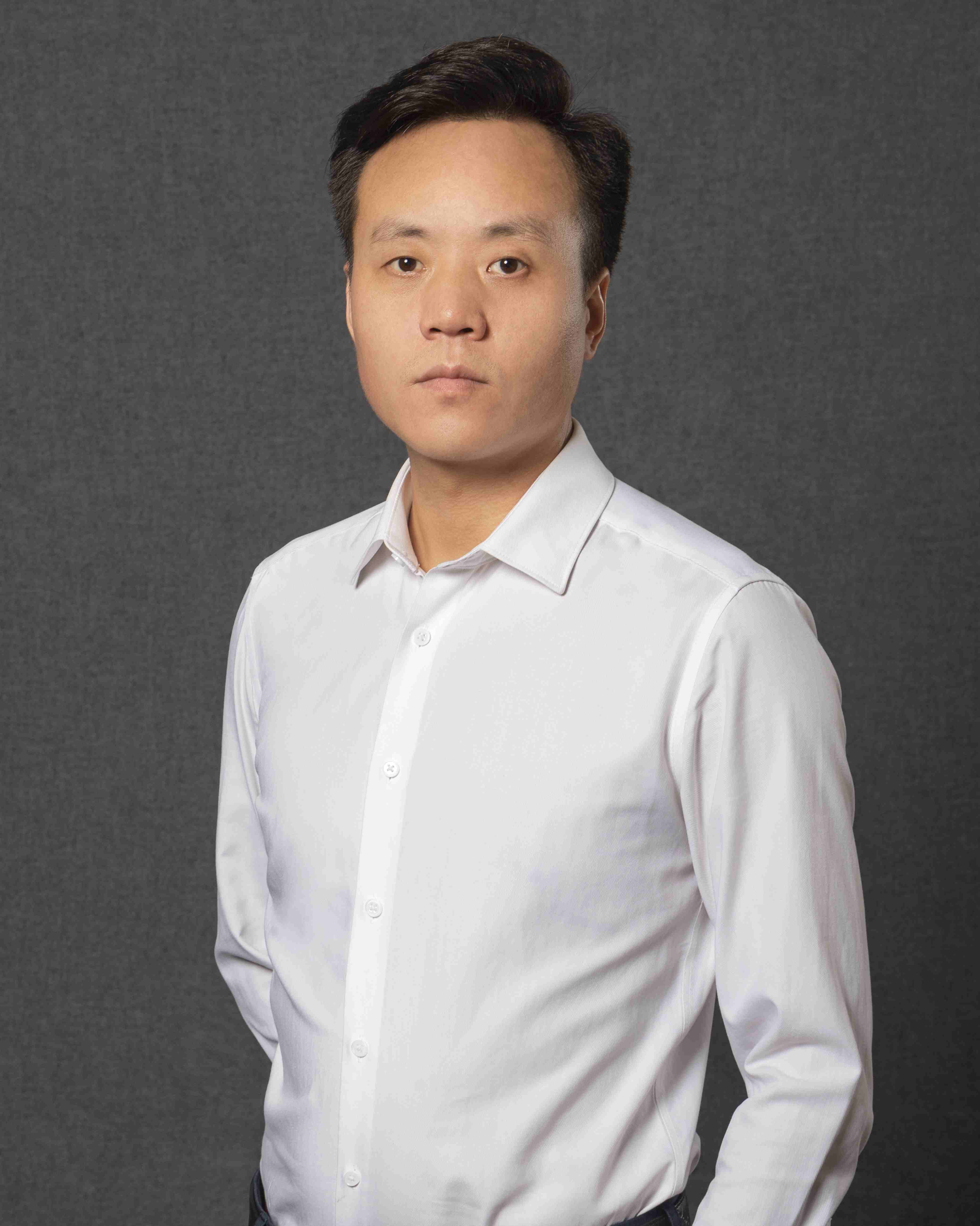 設計經理(周力)